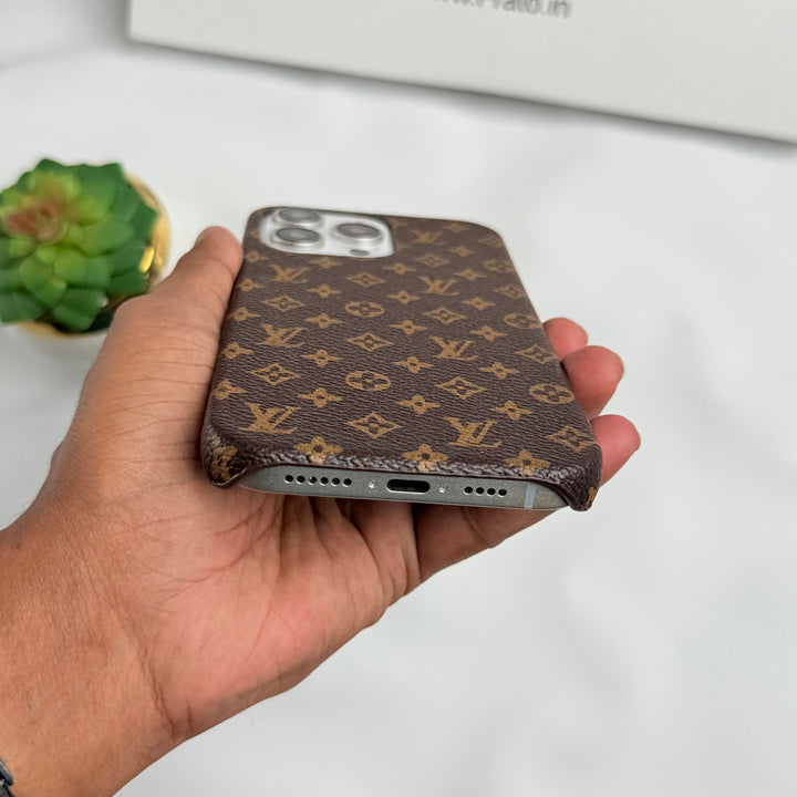 iPhone Series Luxury Small Design Premium PU Leather Case Cover