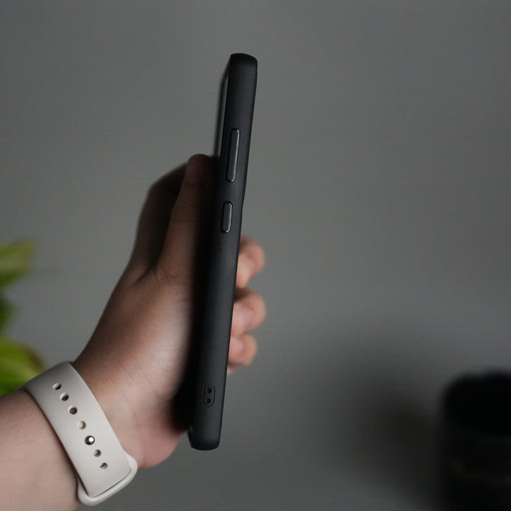 Galaxy S25 Ultra BMW Blue White Line Design Case Cover