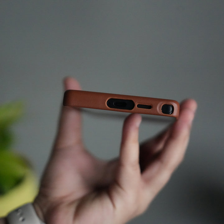 Galaxy S25 Ultra PU Leather Case with Metal Camera Frame & 360° Rotating Metal Stand