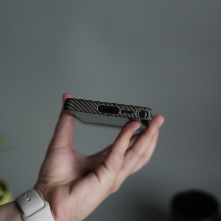 Galaxy S25 Ultra Carbon Fiber Texture Case with Metal Camera Frame & Rotating Ring Stand