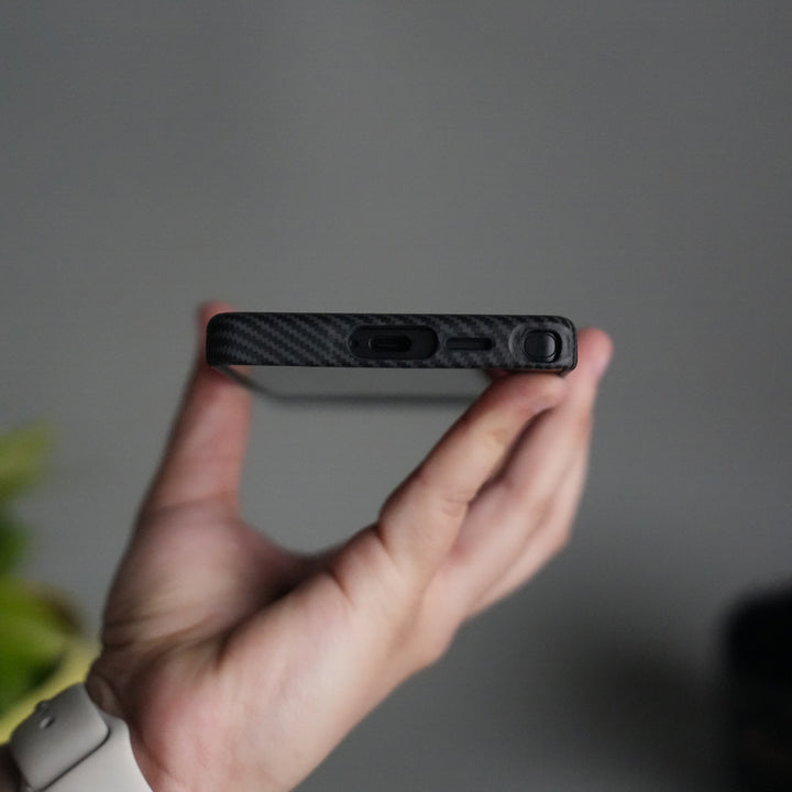 Galaxy S25 Ultra Carbon Fiber Texture Case with Metal Camera Frame & Rotating Ring Stand