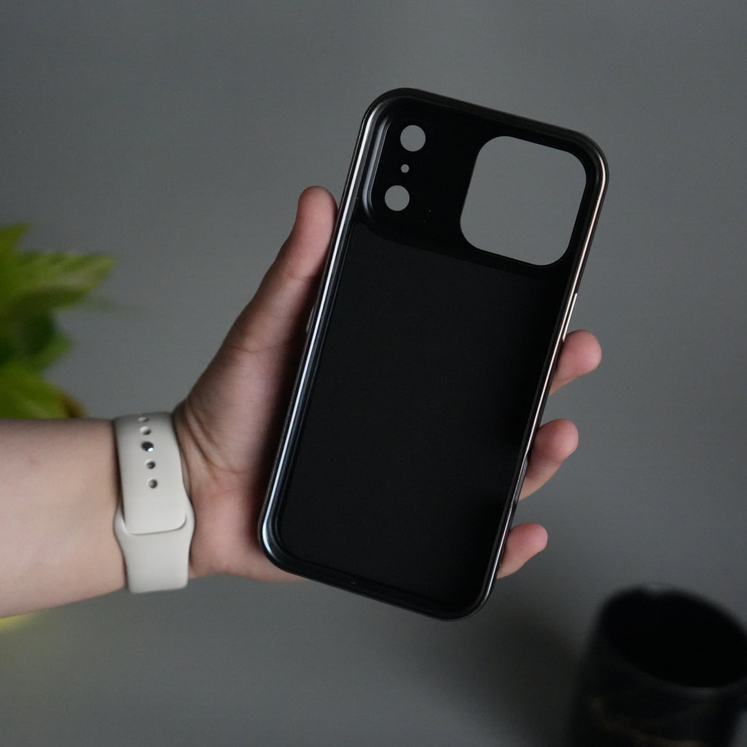 iPhone 17 Pro Metallic Textured Leather MagSafe Ring Case Cover