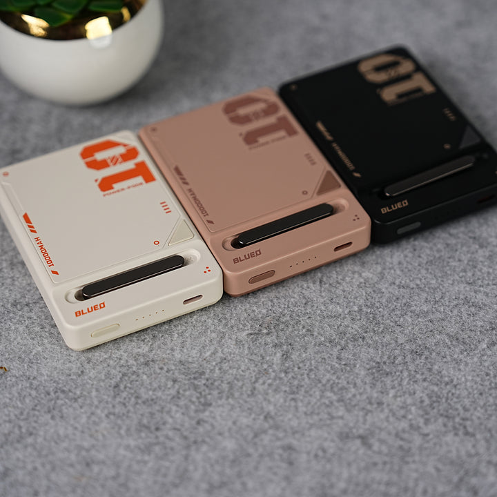 10,000mAh Wireless Magnetic Fast Charging Power Bank with Multi-Function Stand