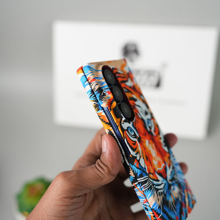 Samsung Galaxy Z Fold 7 Carbon Fiber Texture Case | Tiger Printed Hard PC Cover with MagSafe | Shockproof Slim Protection