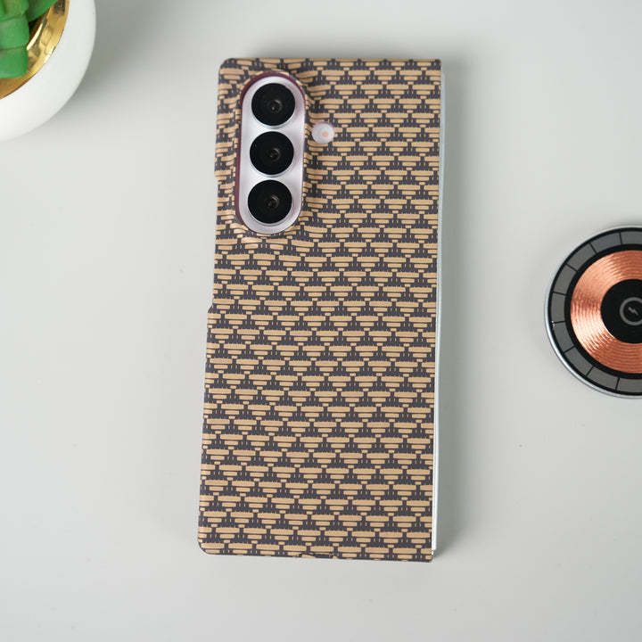Samsung Galaxy Z Fold 7 Carbon Fiber Aramid Texture Case | Hard PC Slim MagSafe Cover | Shockproof Protective Design