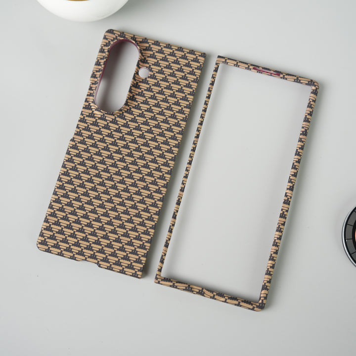 Samsung Galaxy Z Fold 7 Carbon Fiber Aramid Texture Case | Hard PC Slim MagSafe Cover | Shockproof Protective Design