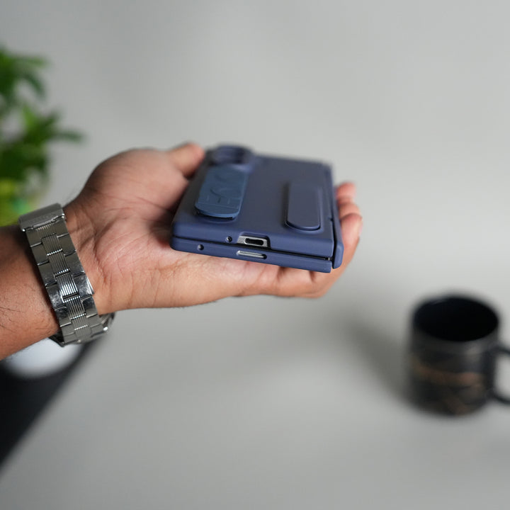 Galaxy Z Fold 6 Case with Front Glass and Kickstand
