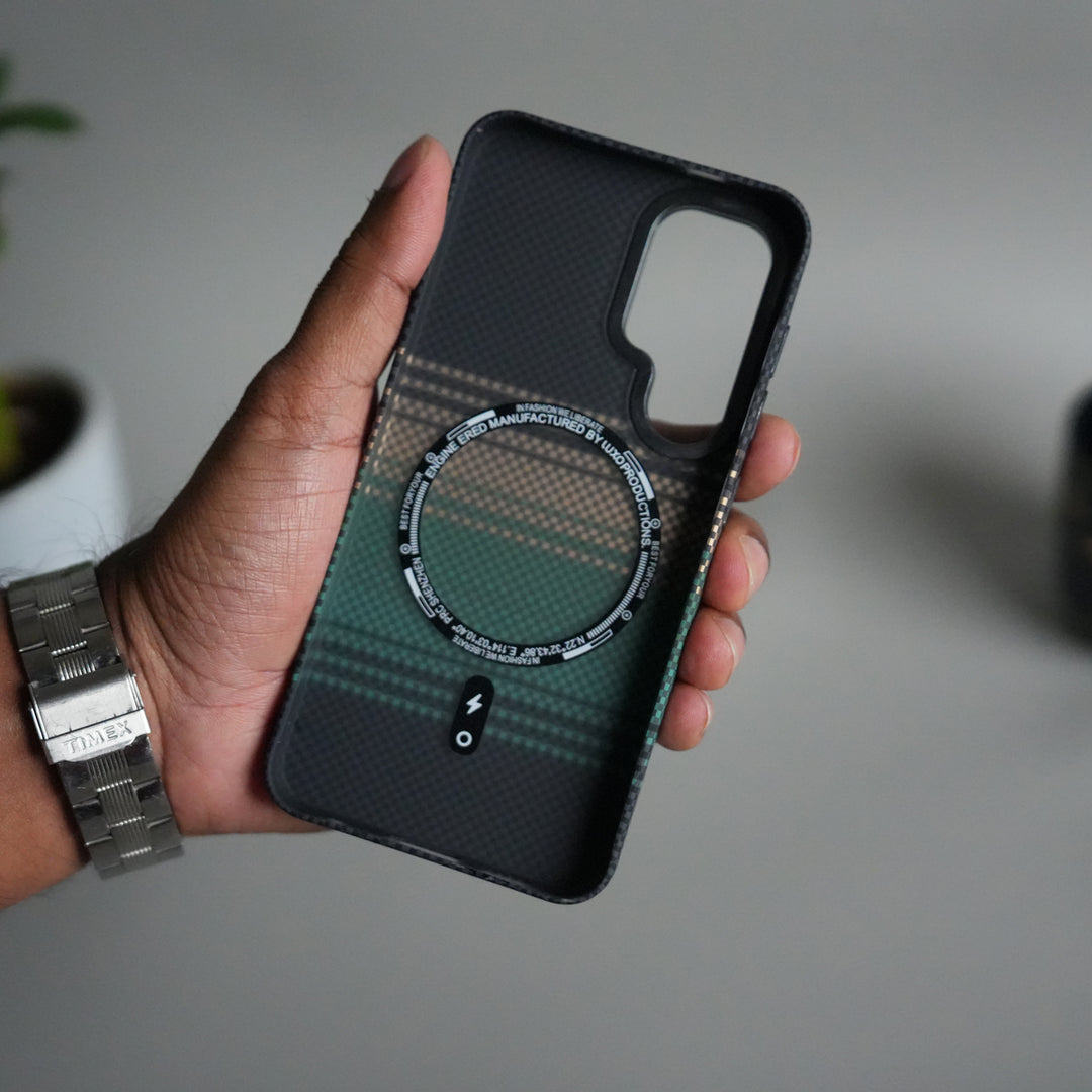 Galaxy S24 Carbon Fiber Texture Design Hard Pc MagSafe Case Cover GreenOrange