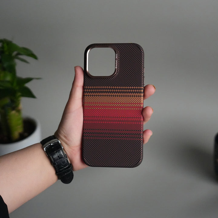 iPhone 15 Series Carbon Fiber Texture Design Hard Pc MagSafe Case Cover Orangered