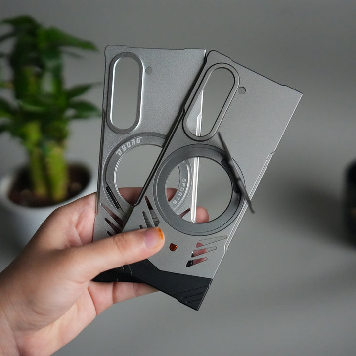 Galaxy Z Fold 6 Magnetic Aluminum Alloy Metal Rimless Frame Heat Dissipation Stand Phone Case