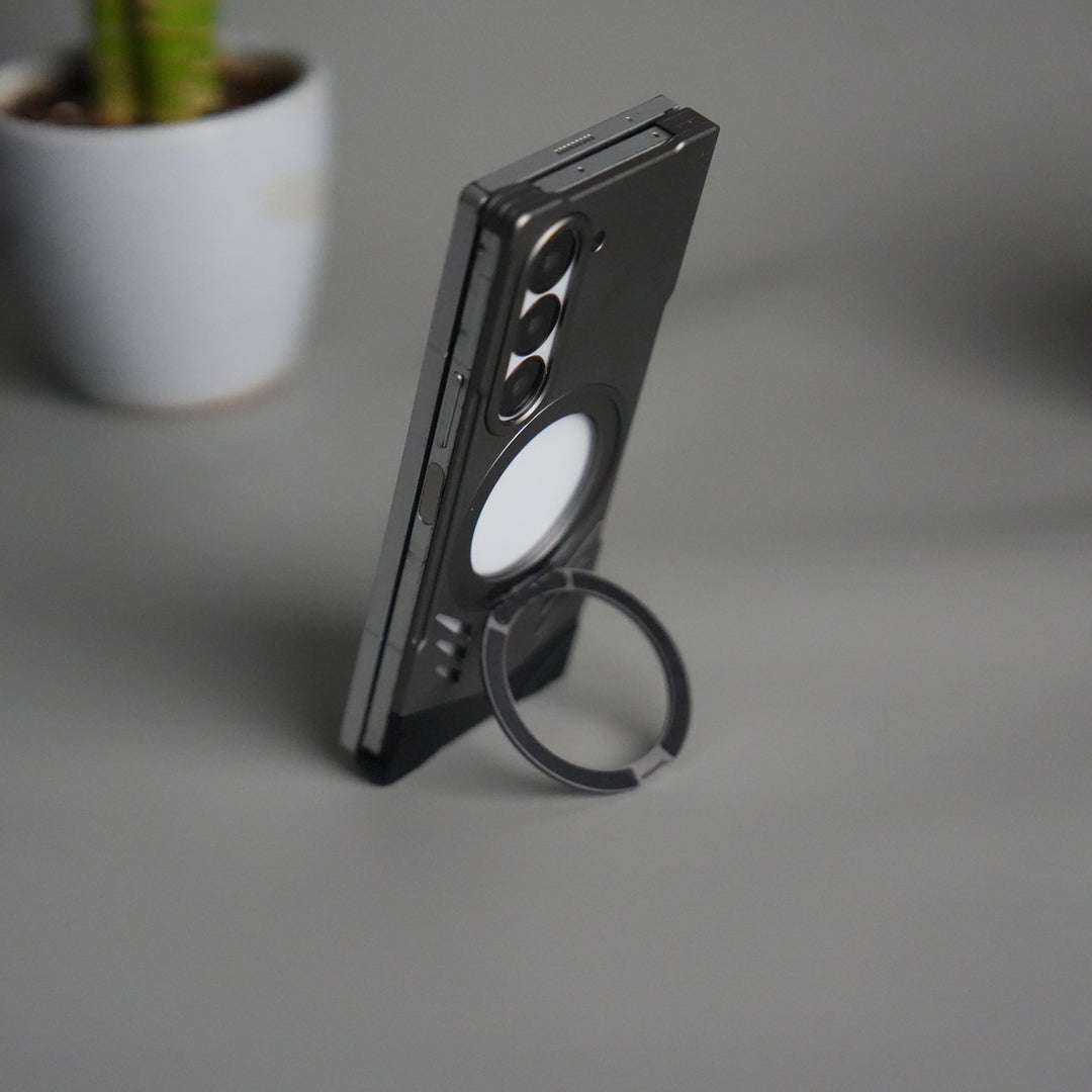 Galaxy Z Fold 6 Magnetic Aluminum Alloy Metal Rimless Frame Heat Dissipation Stand Phone Case