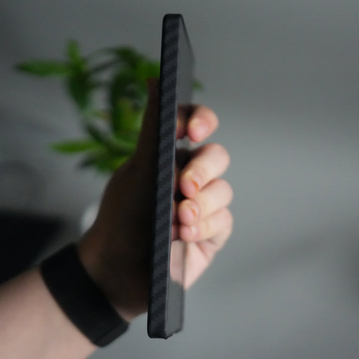 Galaxy S25 Ultra Carbon Fiber Slim Case | Ultra-Thin Magnetic Charging Ring Cover