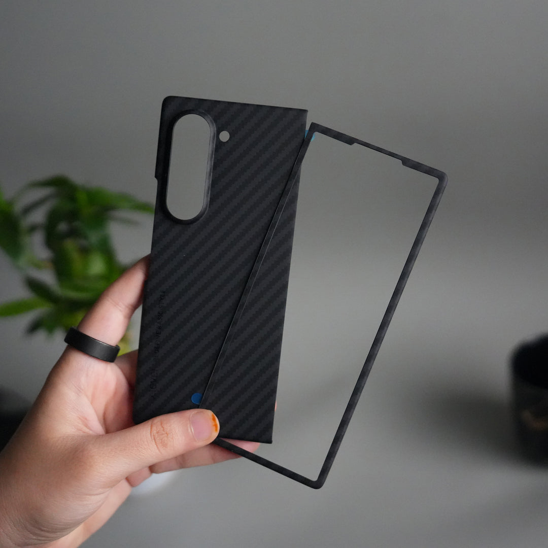 Galaxy Z Fold 6 Carbon Fiber Slim Case | Ultra-Thin Lightweight Protective Cover