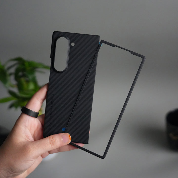 Galaxy Z Fold 6 Carbon Fiber Slim Case | Ultra-Thin Lightweight Protective Cover