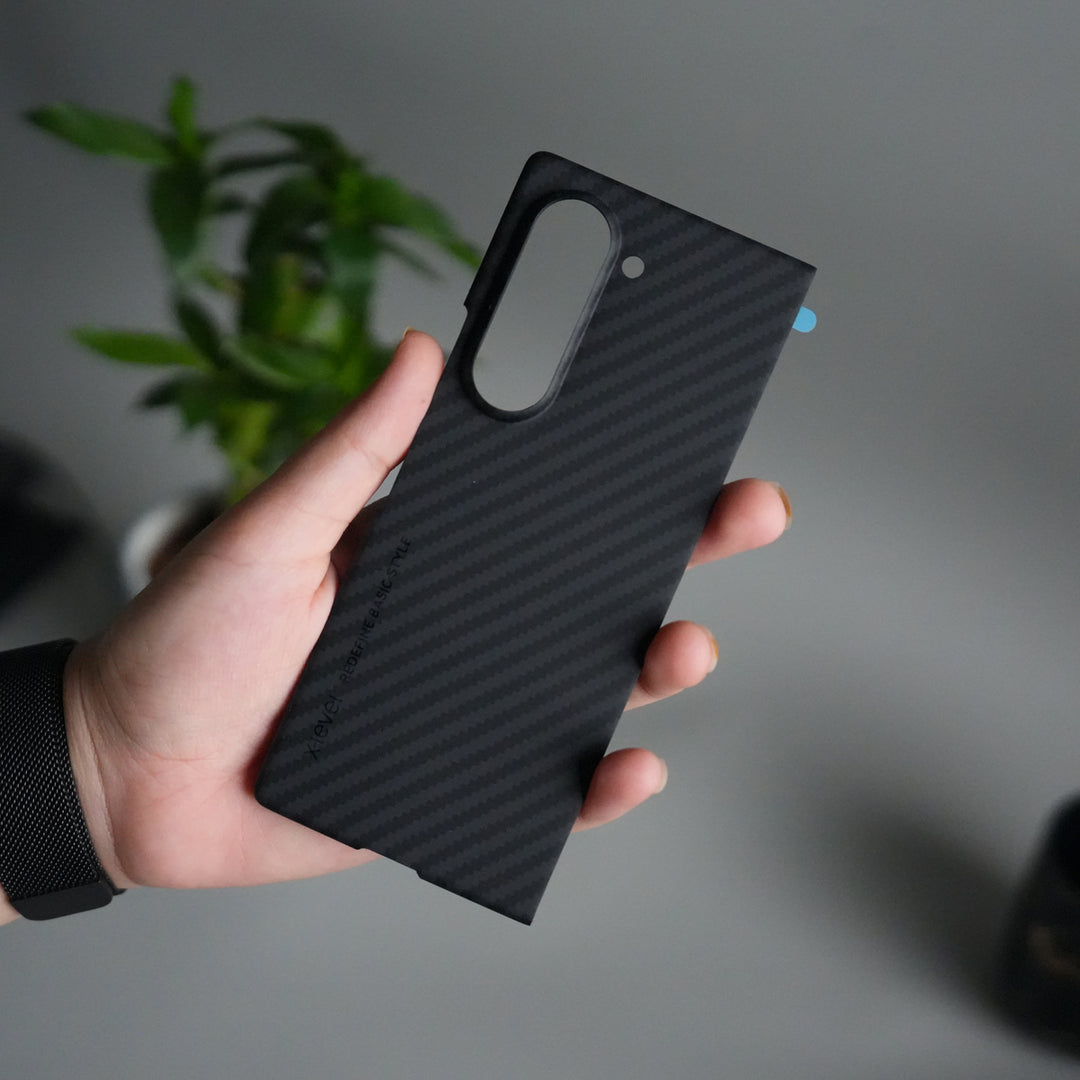Galaxy Z Fold 6 Carbon Fiber Slim Case | Ultra-Thin Lightweight Protective Cover