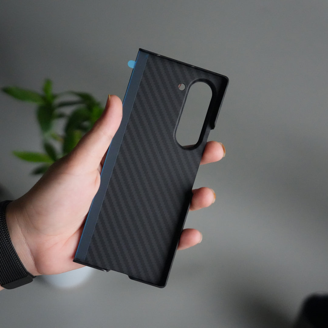 Galaxy Z Fold 6 Carbon Fiber Slim Case | Ultra-Thin Lightweight Protective Cover