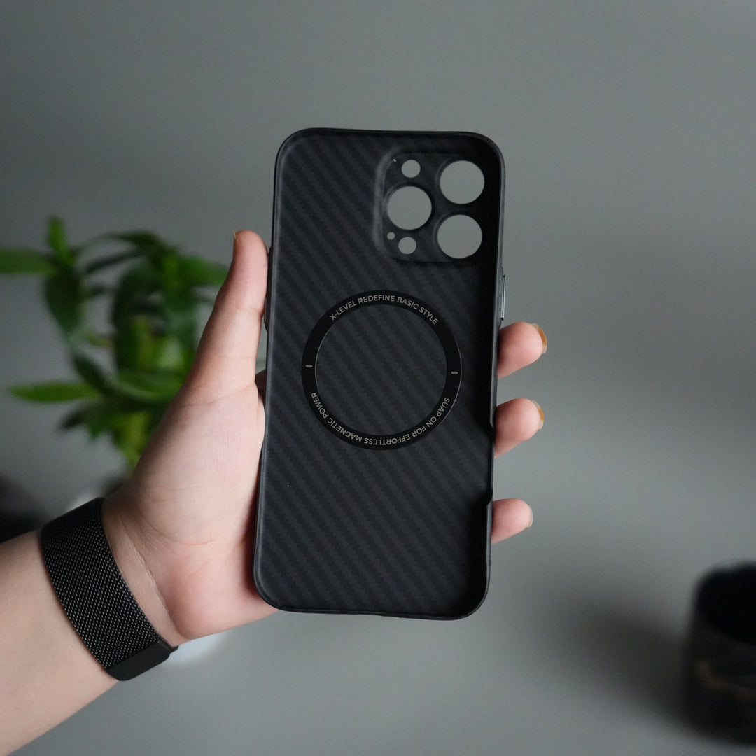 iPhone 15 Series Carbon Fiber Slim Case | Ultra-Thin Magnetic Charging Ring Cover
