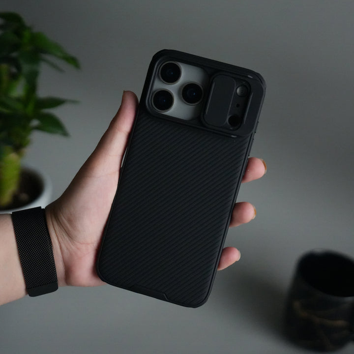 Nillkin iPhone 17 Pro Camera Shutter Case | Slim Shockproof Privacy Cover with Lens Protection