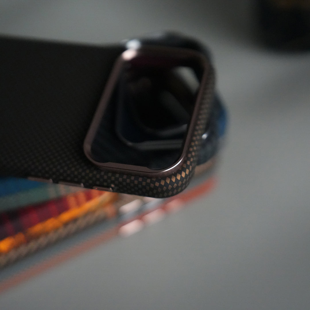 iPhone 17 Pro Max Carbon Fiber Texture Design Hard Pc MagSafe Case Cover RedOrange