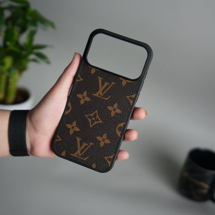 iPhone 17 Pro Max Luxury Leather Case Cover