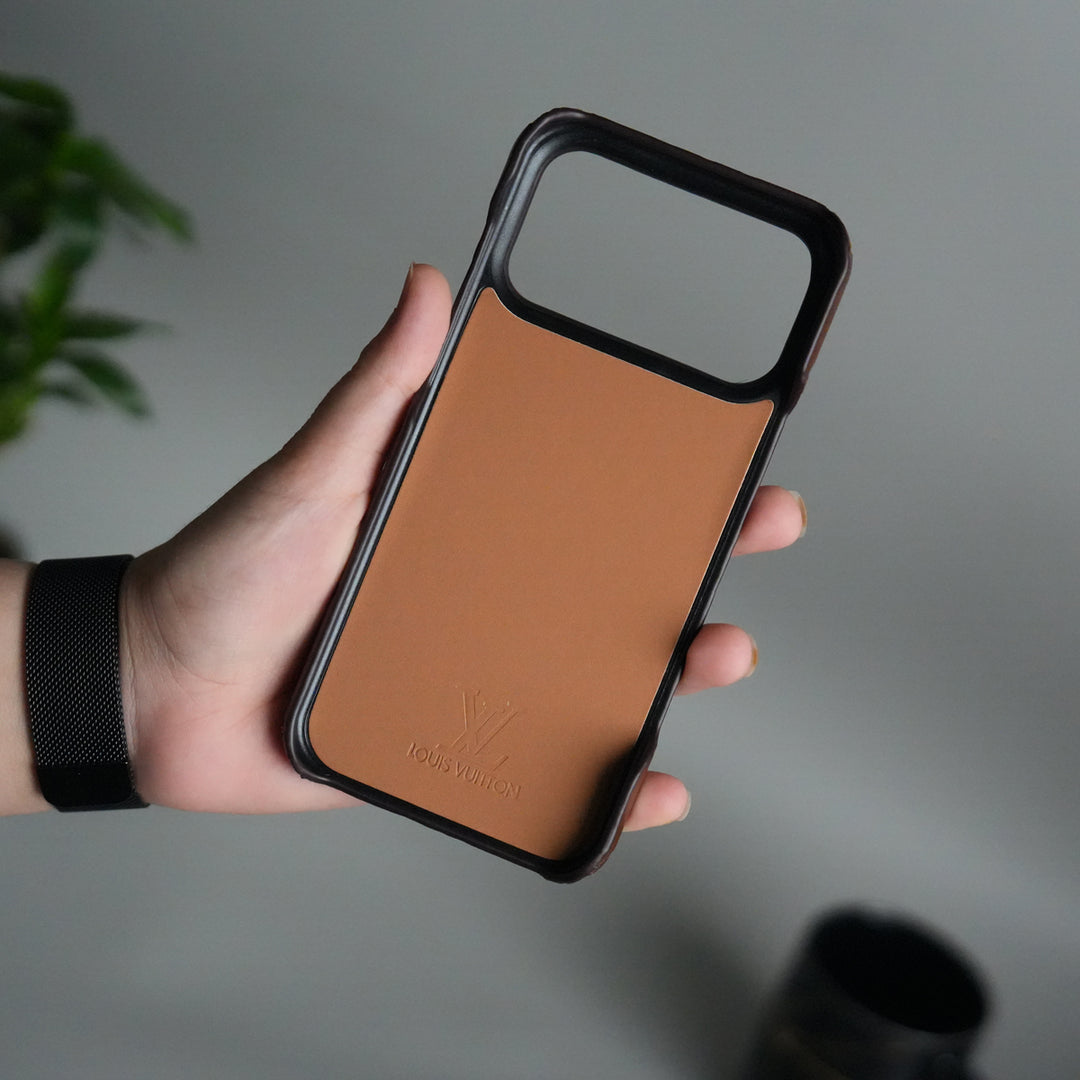 iPhone 17 Pro Max Luxury PU Leather Fashion Brand Case Cover