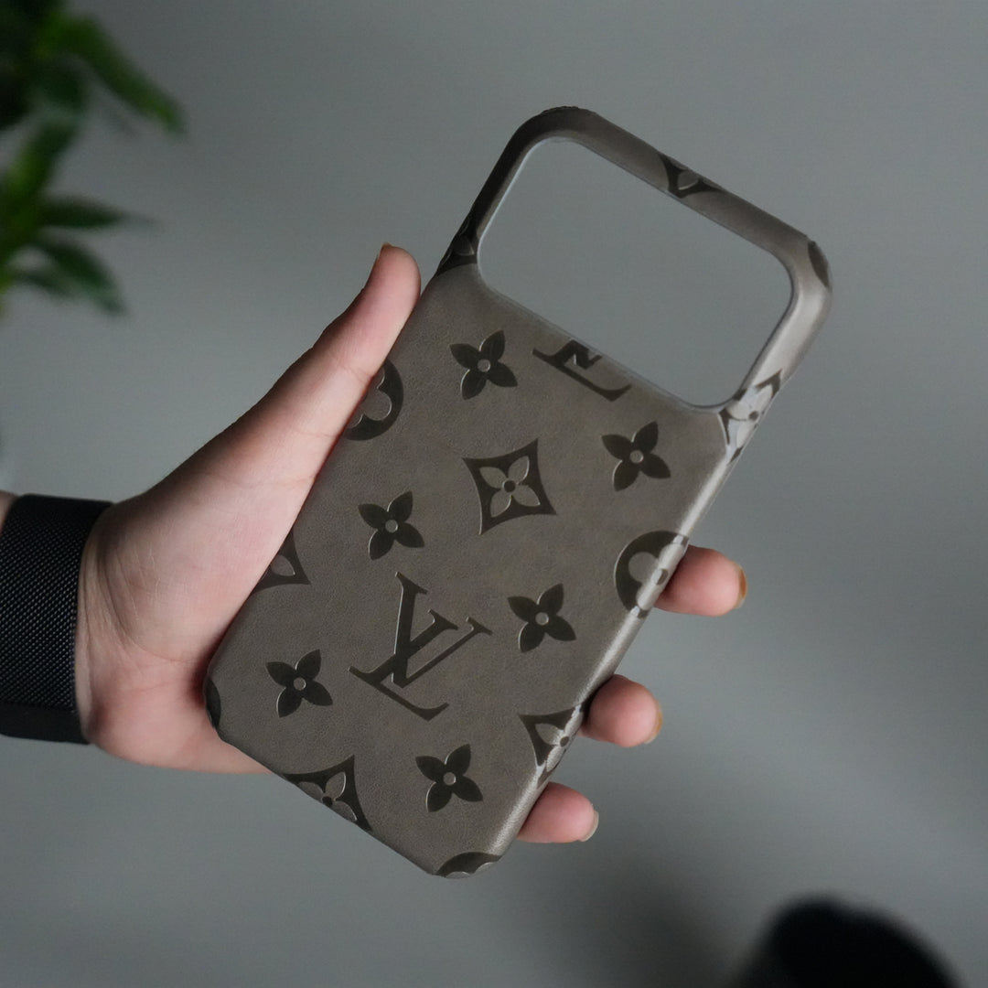 iPhone 17 Pro Max Luxury PU Leather Fashion Brand Case Cover