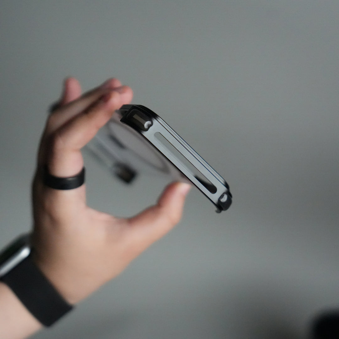 iPhone 17 Pro Max Frosted Frameless Metal Kickstand Case