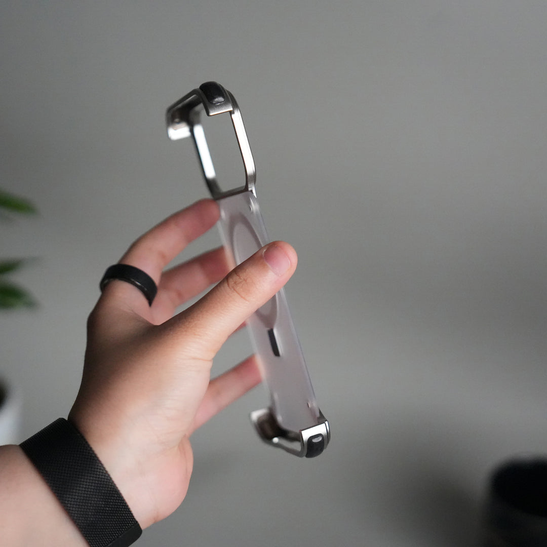 iPhone 17 Pro Max Frosted Frameless Metal Kickstand Case