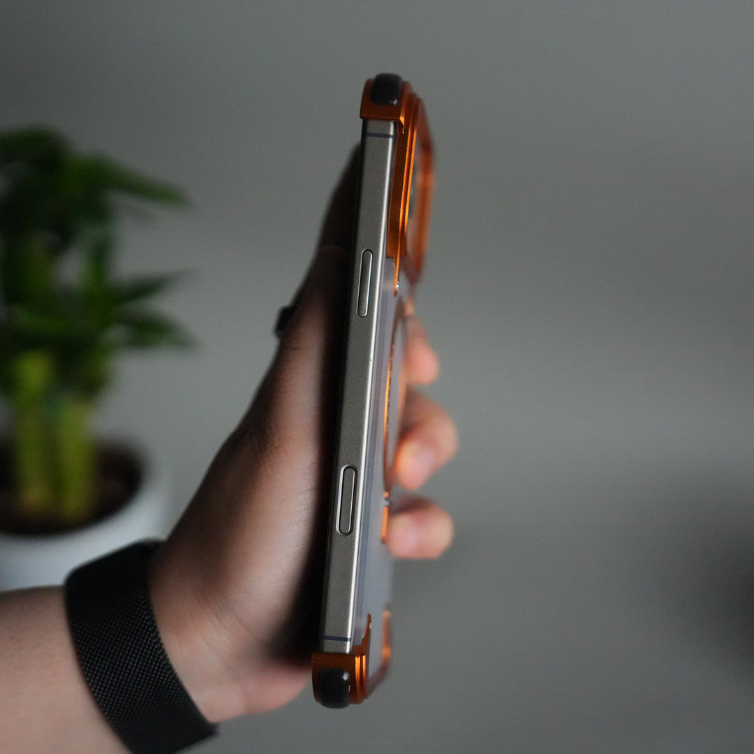 iPhone 17 Pro Max Frosted Frameless Metal Kickstand Case