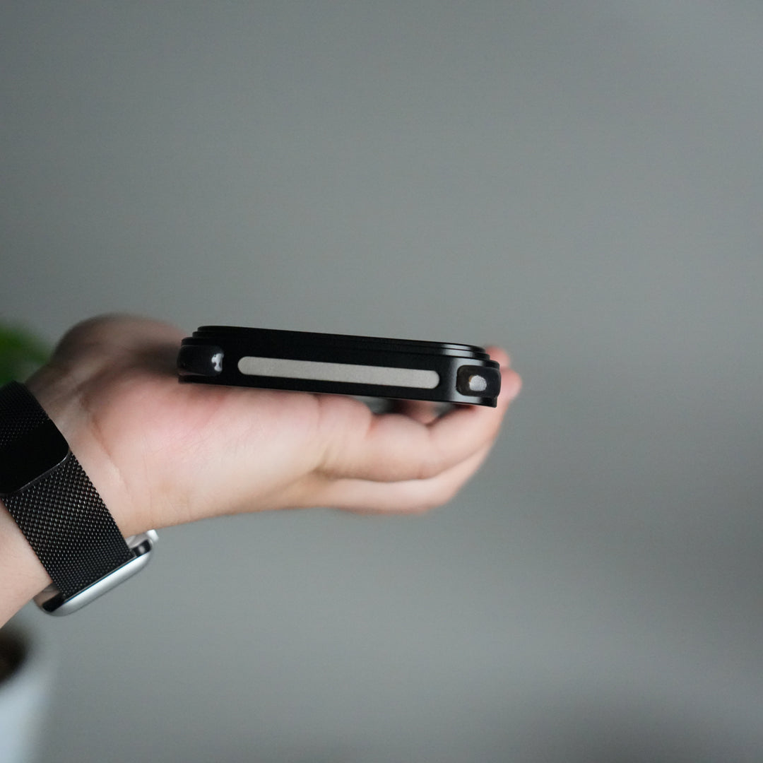 iPhone 17 Pro Max Frosted Frameless Metal Kickstand Case