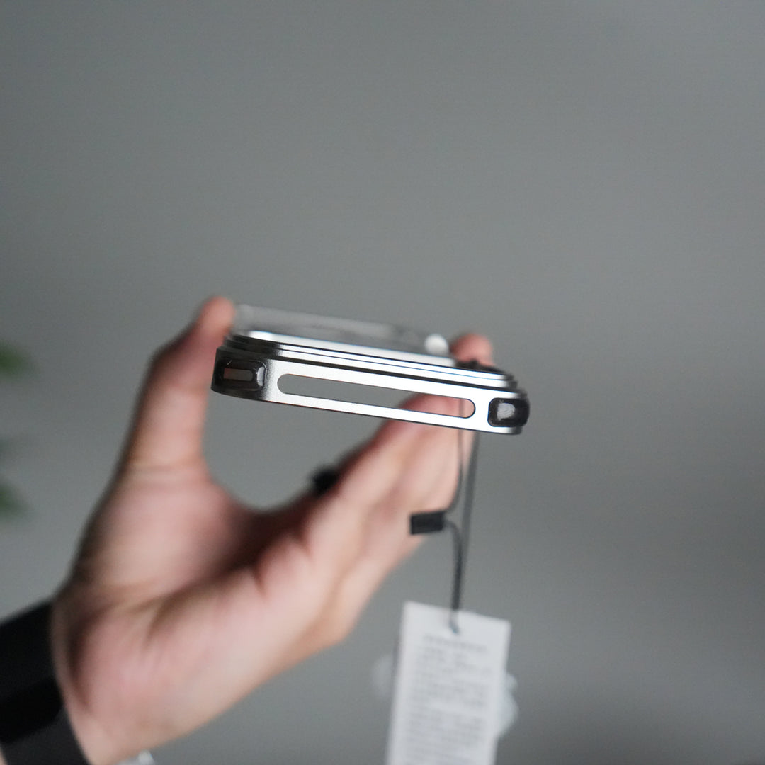 iPhone 17 Pro Max Leather Frameless Metal Kickstand Case