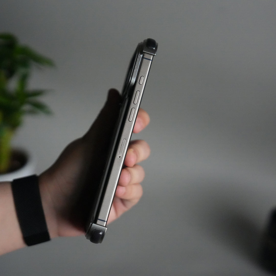 iPhone 17 Pro Max Leather Frameless Metal Kickstand Case