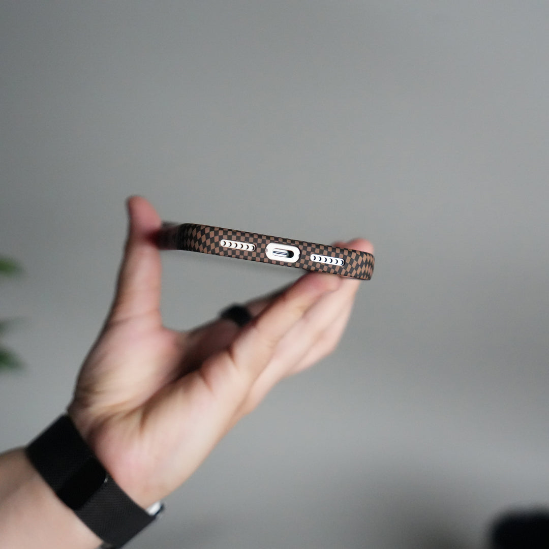 iPhone 17 Pro Carbon Fiber Texture Design Hard Pc MagSafe Case Cover RedOrange