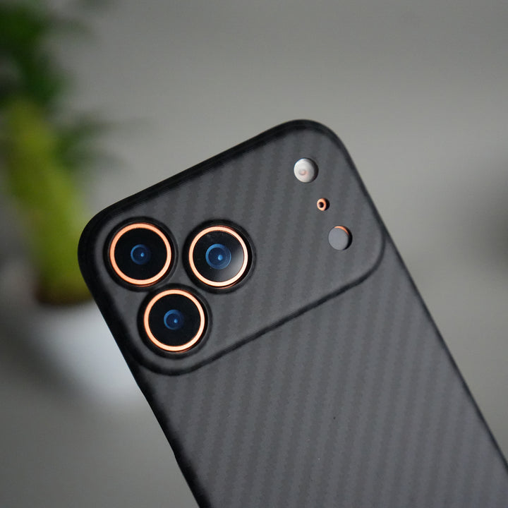 iPhone 17 Pro Max Carbon Fiber Slim Case | Ultra-Thin Magnetic Charging Ring Cover