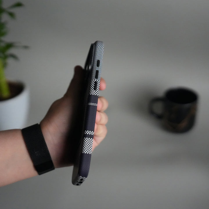 iPhone 17 Pro Carbon Fiber Texture Design Hard Pc MagSafe Case Cover BlackWhite