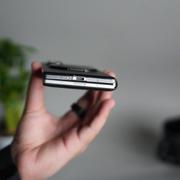 Galaxy Z Fold 7 Luxury Leather Rotating Ring Stand Case