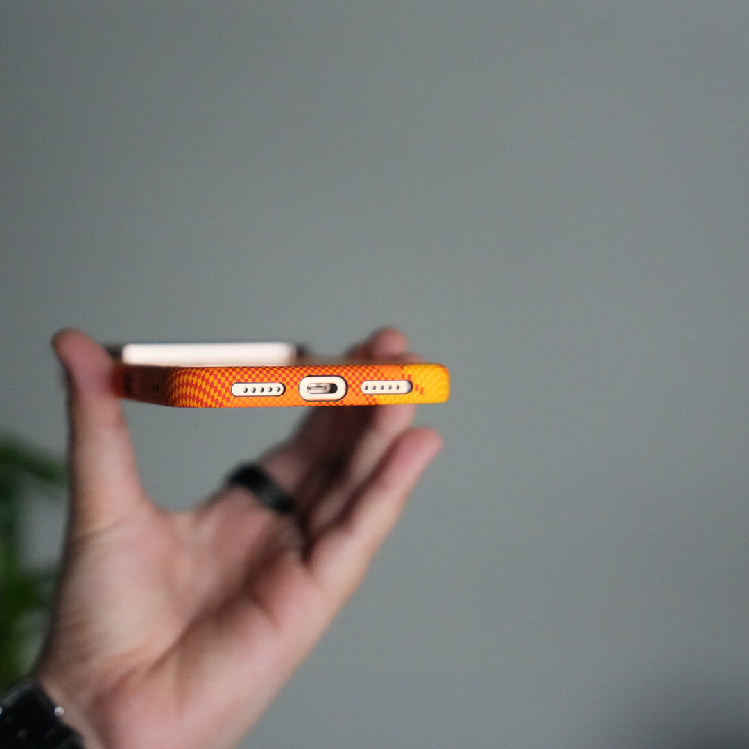 iPhone 17 Pro Carbon Fiber Texture Design Hard Pc MagSafe Case Cover YellowHill