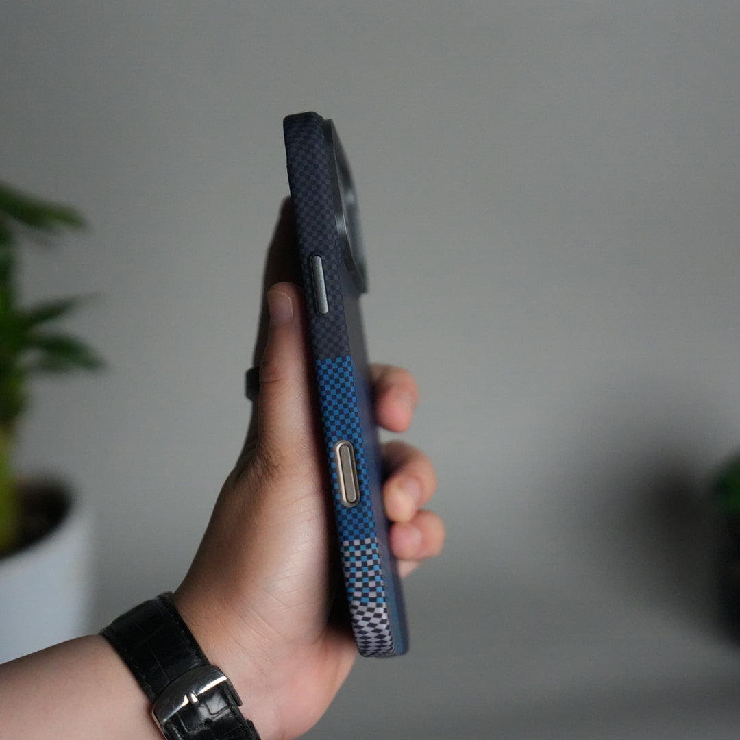 iPhone 17 Pro Carbon Fiber Texture Design Hard Pc MagSafe Case Cover Blueblack