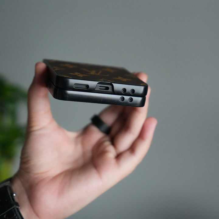 Galaxy Z Flip 7 Luxury GG Fashion Leather Brand Case Cover