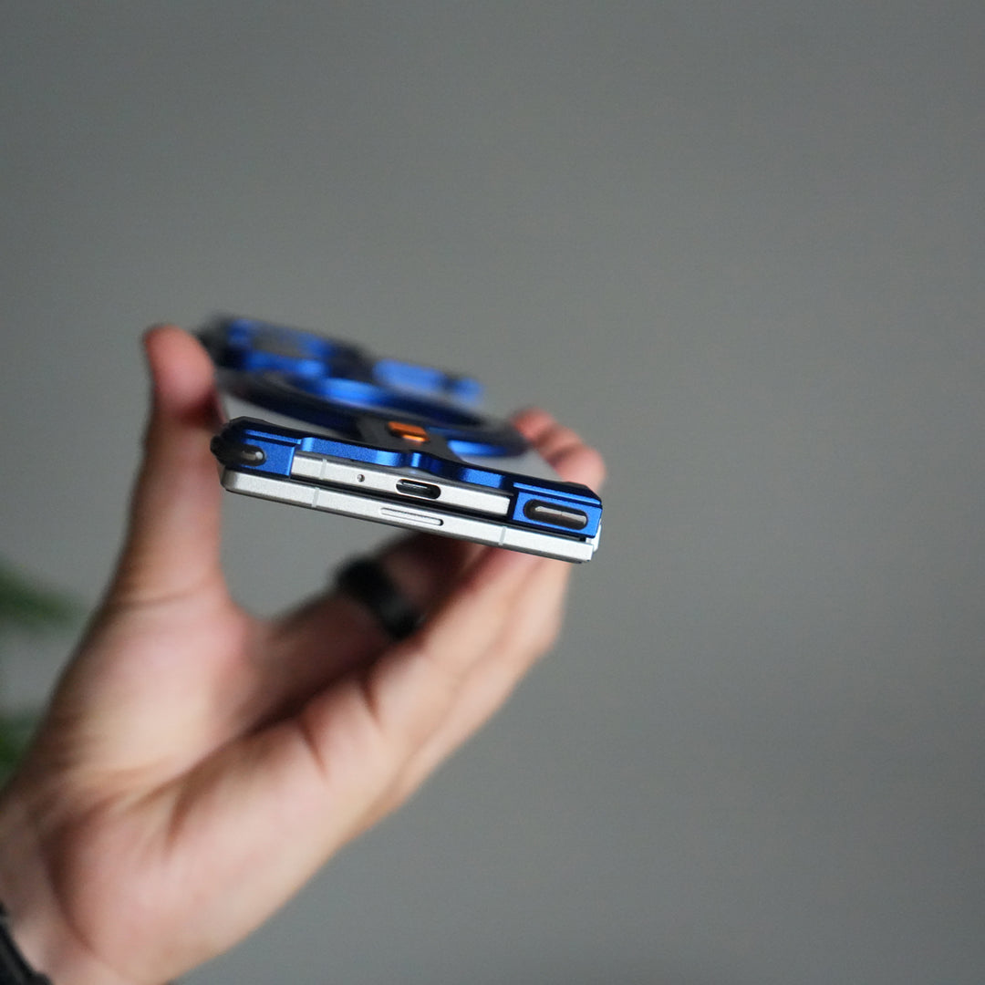 Galaxy Z Fold 7 Metal Frameless Bumper Case | Blue Aluminum Protective Cover with 360° Rotating Stand