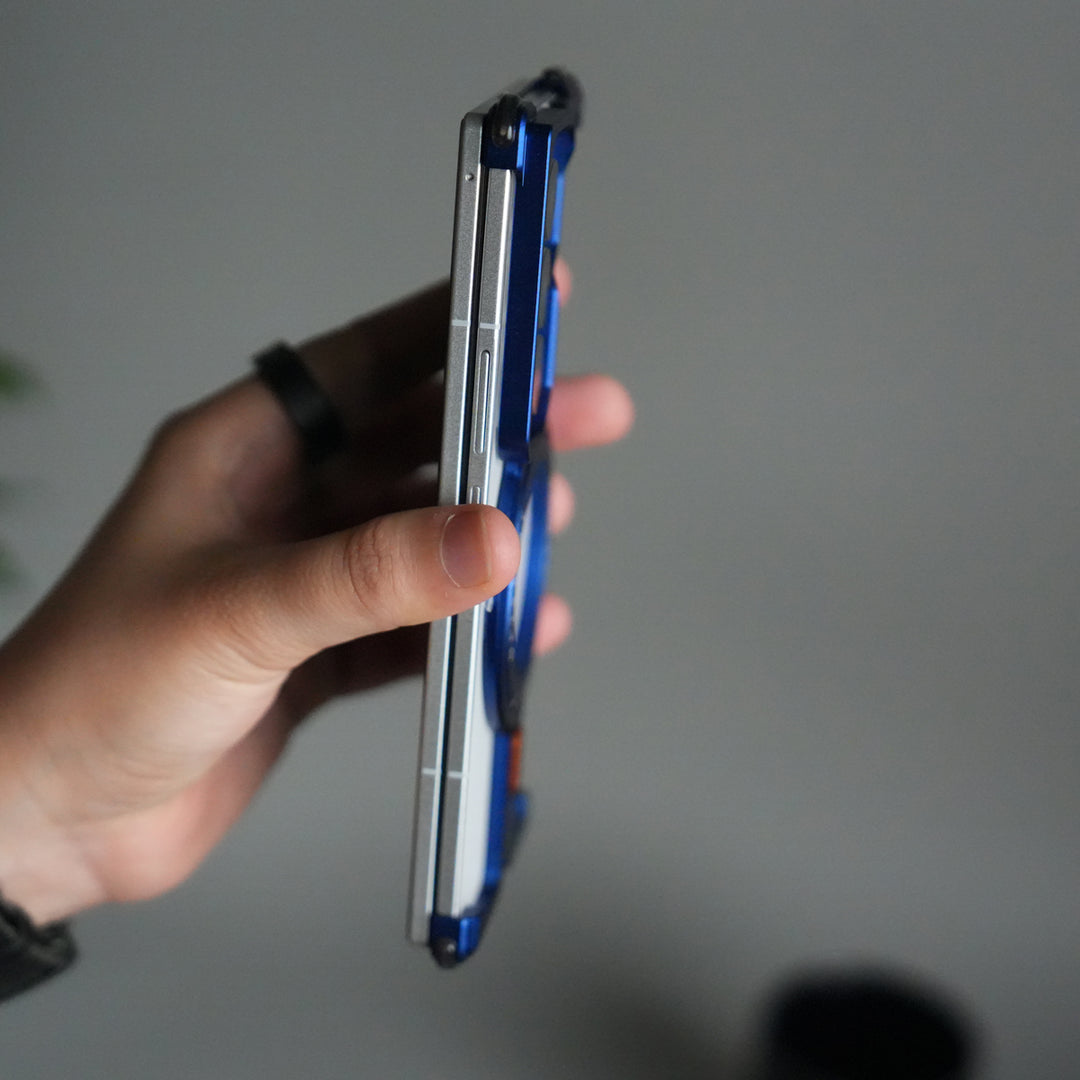 Galaxy Z Fold 7 Metal Frameless Bumper Case | Blue Aluminum Protective Cover with 360° Rotating Stand