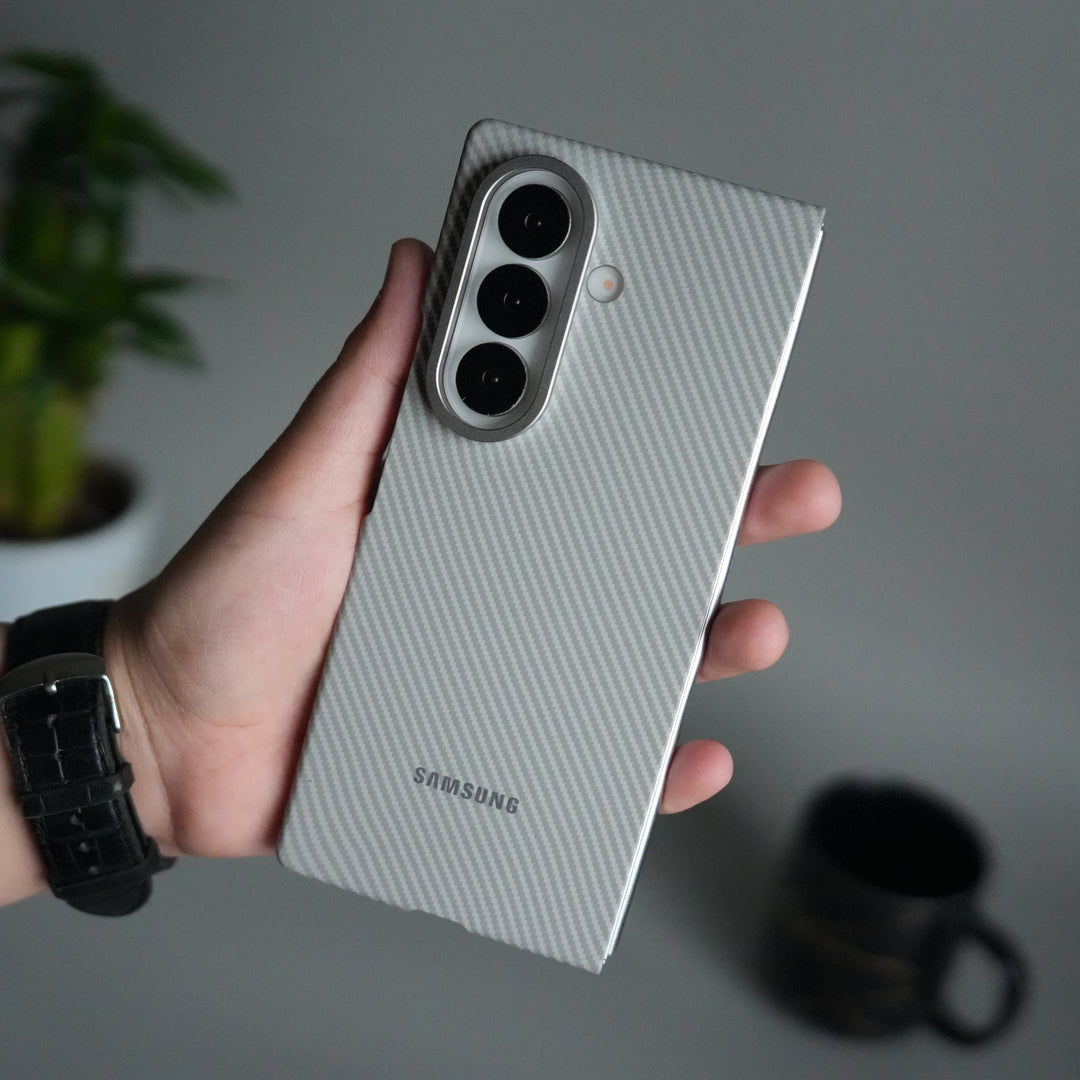 Galaxy Z Fold 7 Carbon Fiber Texture Back Case with Front Membrane | Ultra-Thin Protective Cover