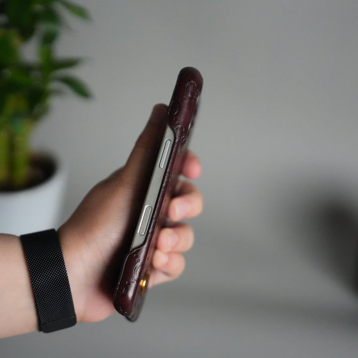 iPhone 17 Luxury GG Fashion Leather Brand Case Cover