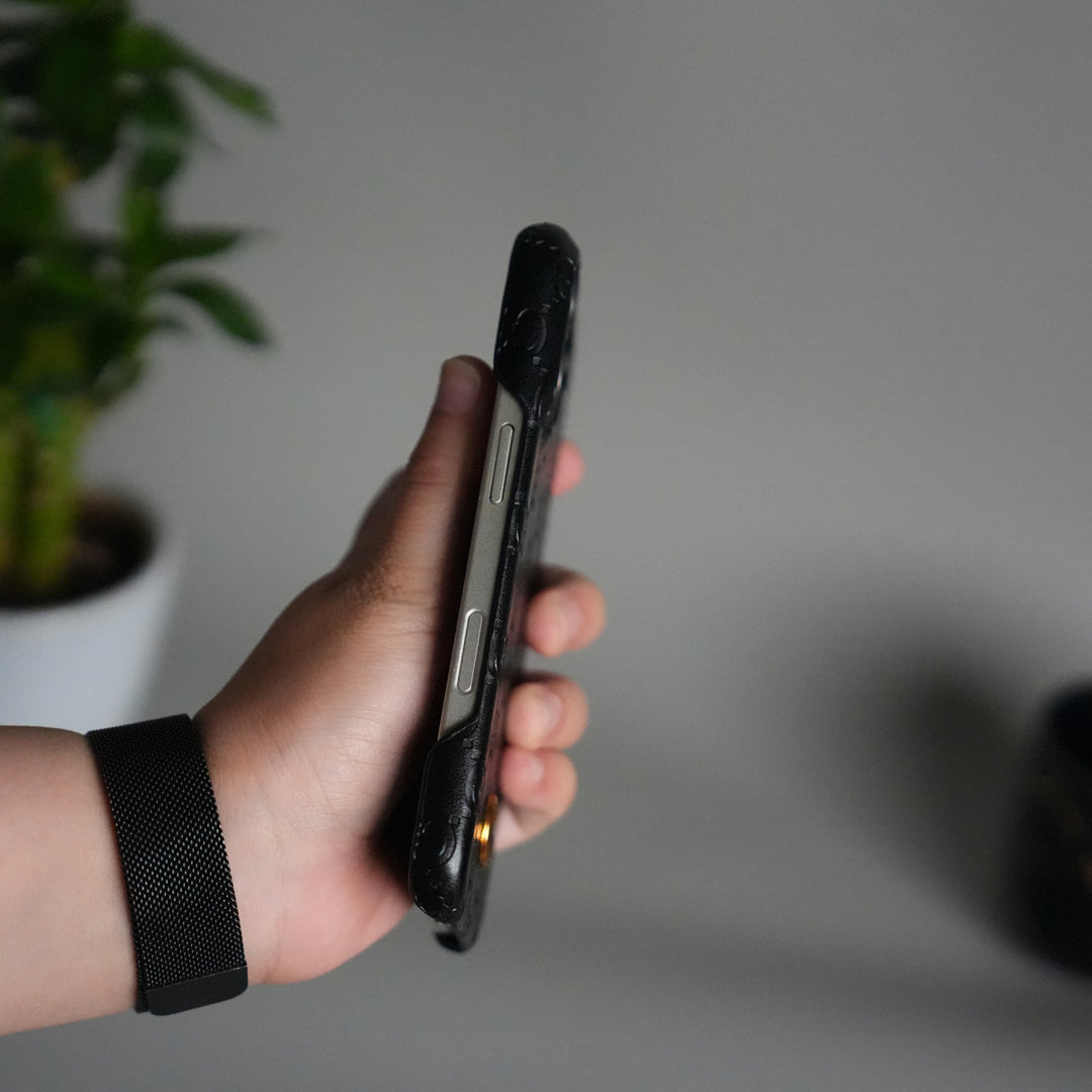 iPhone 17 Luxury GG Fashion Leather Brand Case Cover