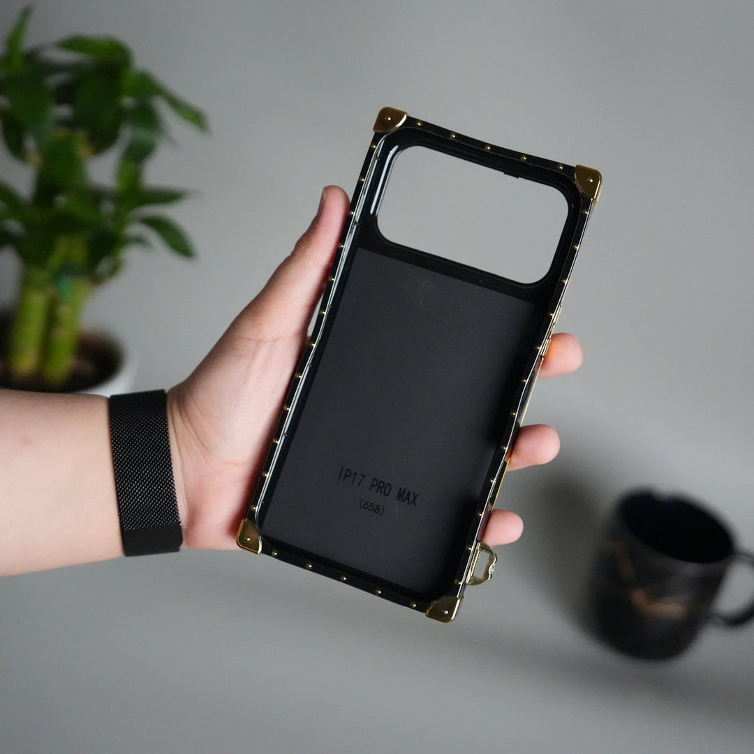 iPhone 17 Series Luxury Branded Trunk Case Cover With Chain