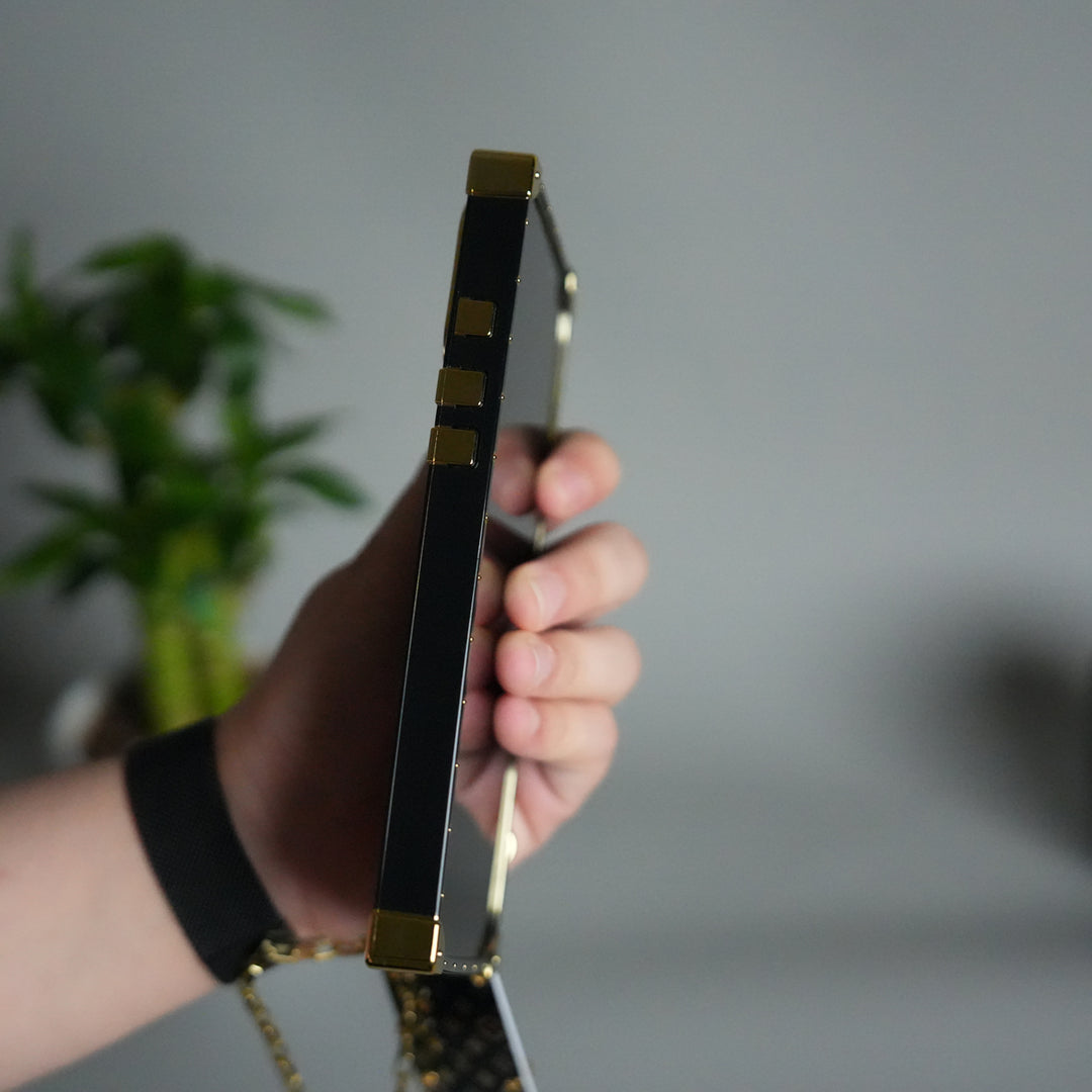 iPhone 17 Series Luxury Branded Trunk Case Cover With Chain