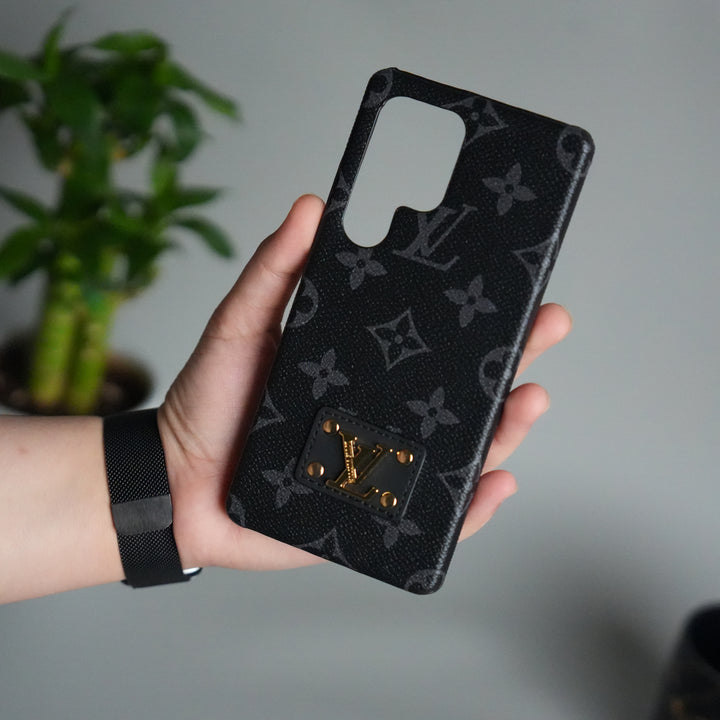 Galaxy S25 Ultra Luxury Pattern Leather Case | Premium Hard Back Cover with Gold Metal Logo Plate