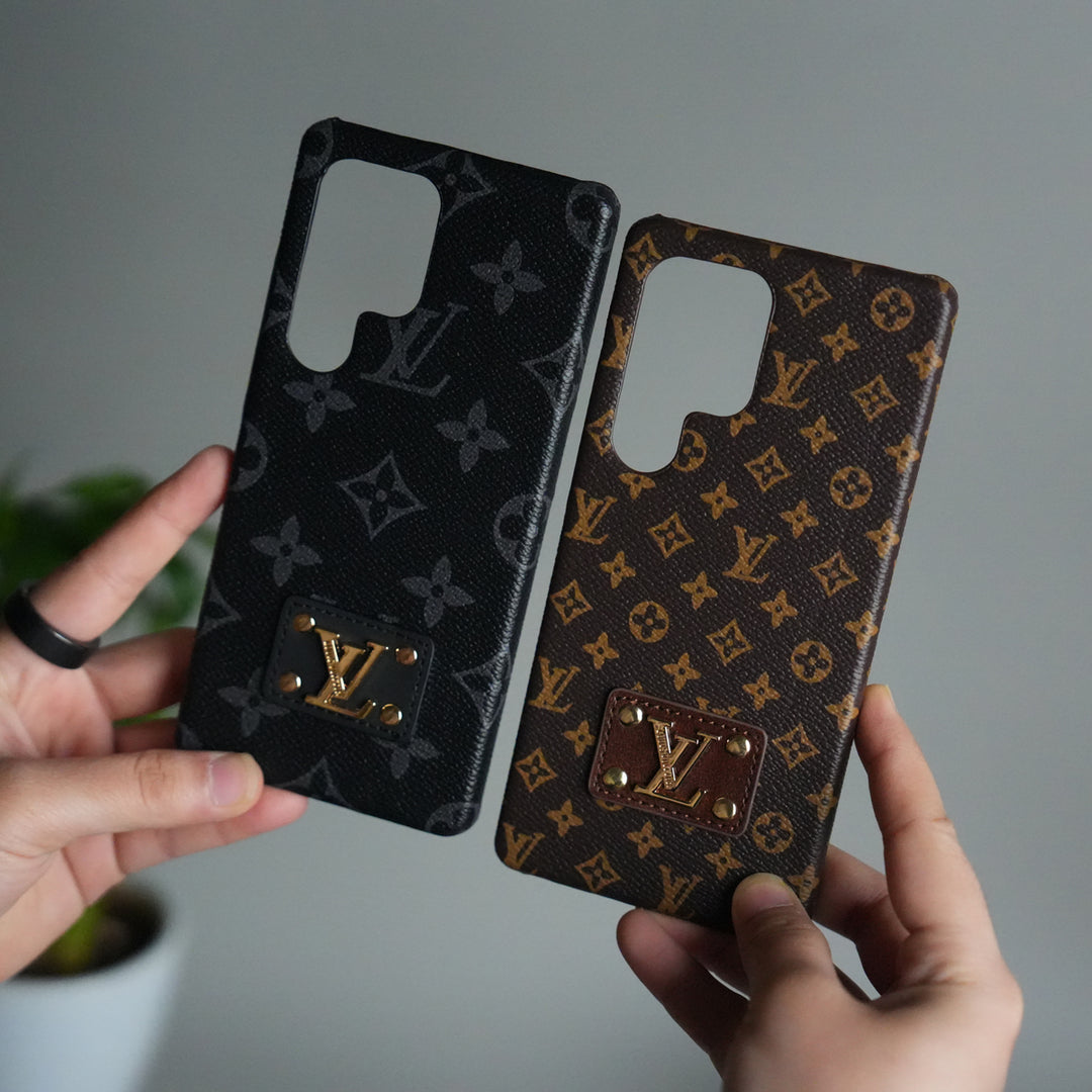 Galaxy S25 Ultra Luxury Pattern Leather Case | Premium Hard Back Cover with Gold Metal Logo Plate