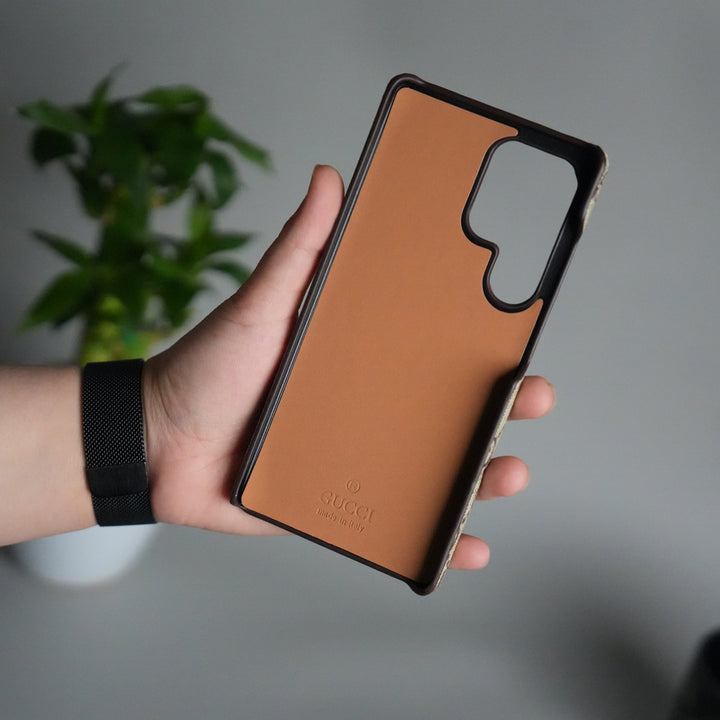 Galaxy S25 Ultra Luxury GG Pattern Leather Case | Premium Hard Back Cover with Gold Metal Logo Plate