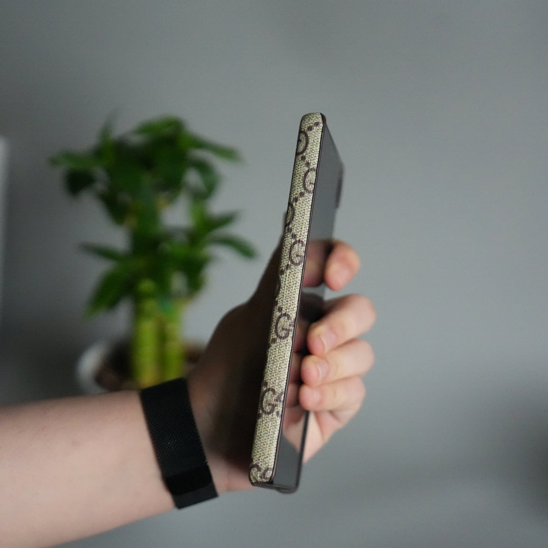 Galaxy S25 Ultra Luxury GG Pattern Leather Case | Premium Hard Back Cover with Gold Metal Logo Plate